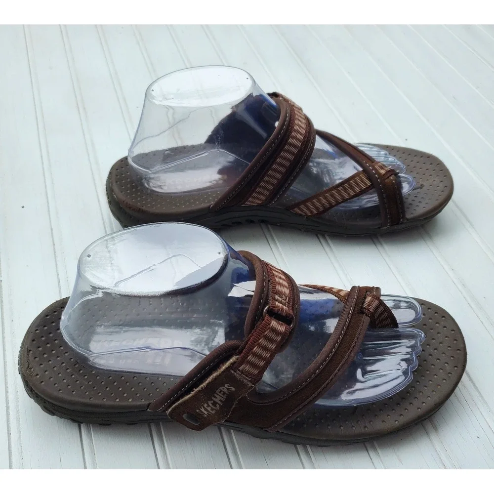 Skechers Reggae Brown Strappy Toe Loop Sandals Womens Size 9 Hiking Slides